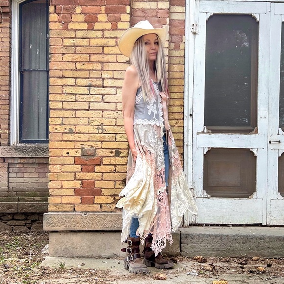 SOLD/western design conference - Picture 9 of 9